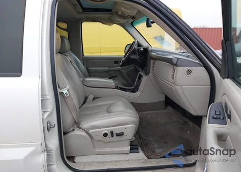 2005 Cadillac Escalade from USA, damaged, VIN 1GYE63N95R234421